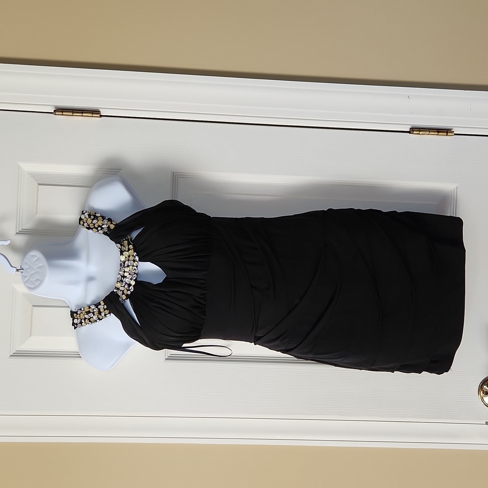 NWT Sequined Halter Homecoming/ Cocktail Dress